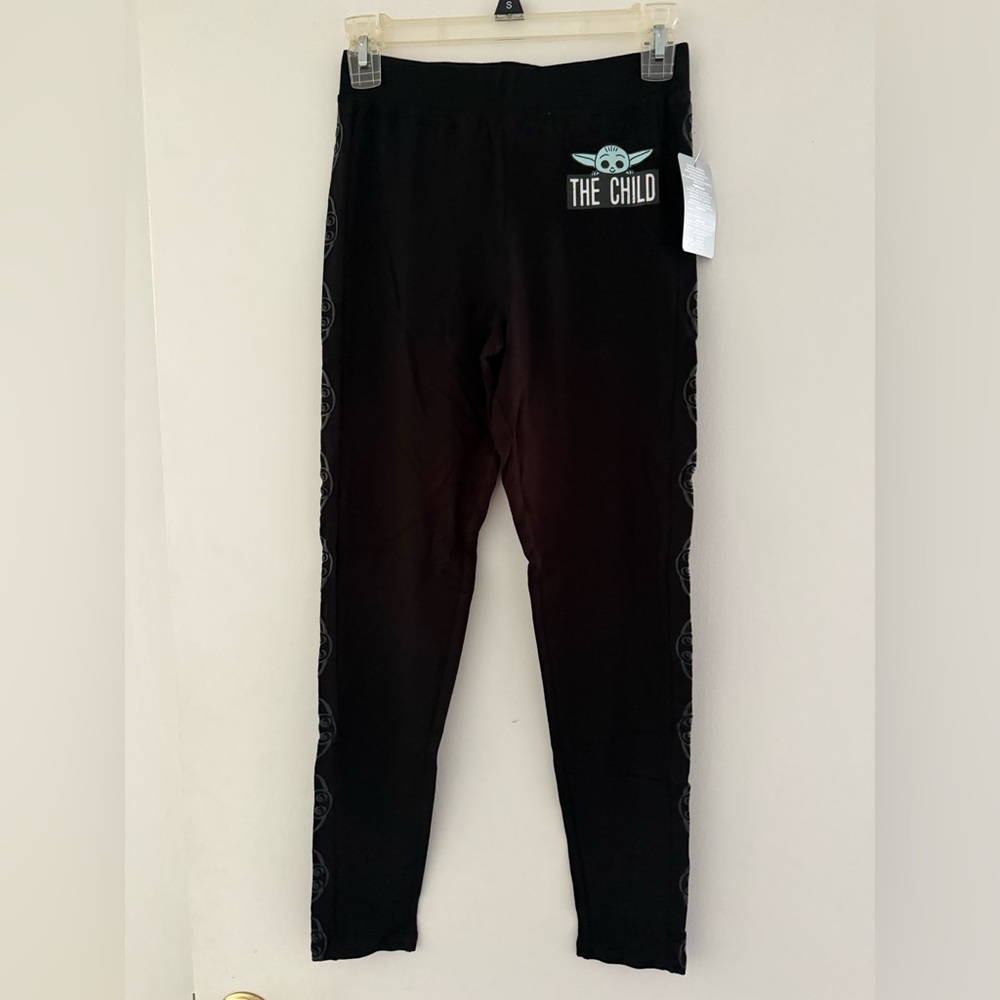 Disney Grogu Leggings NWT